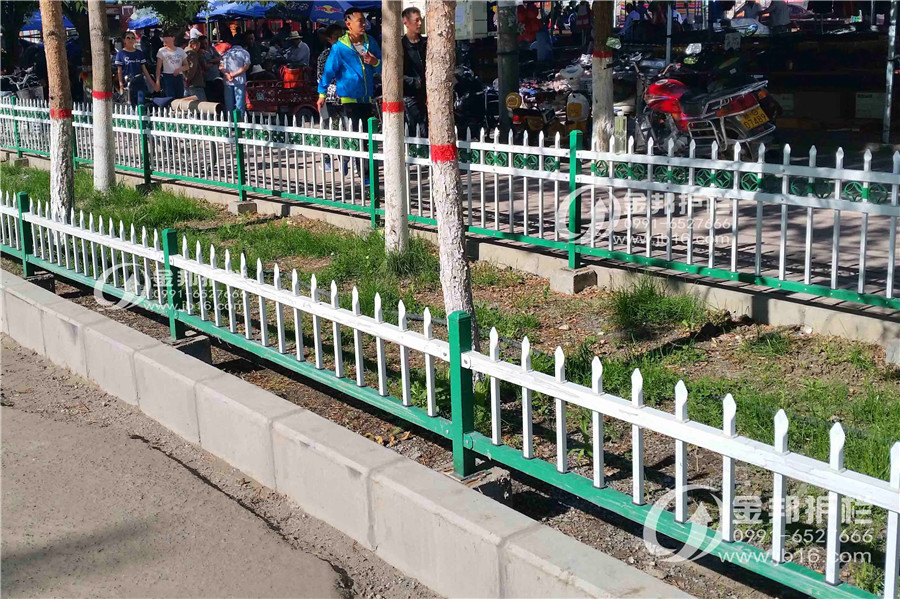 草坪護欄-007